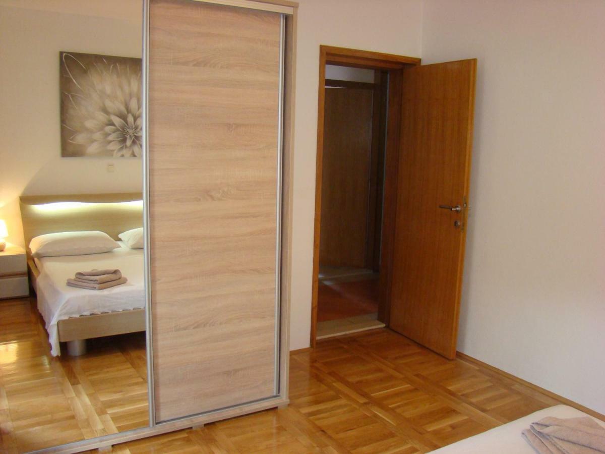 Apartments Ledic Krvavica Ngoại thất bức ảnh
